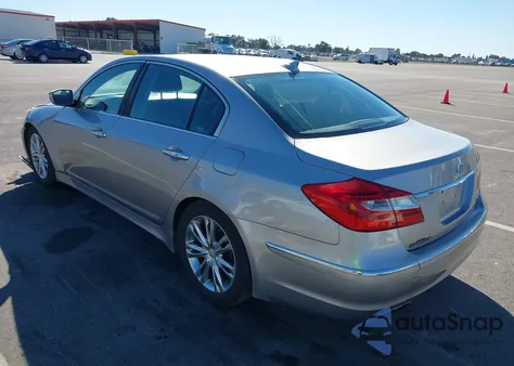 2012 Hyundai Genesis 3.8 z USA, uszkodzony, nr VIN KMHGC4DD3CU169321